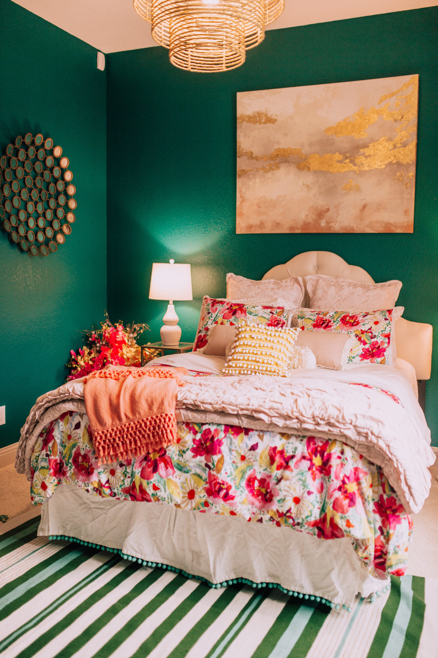 guest bedroom decor