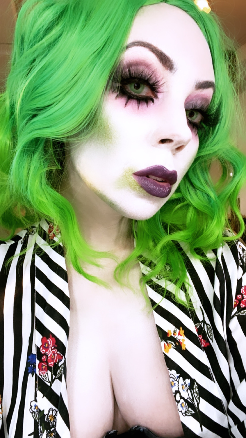 Beetlejuice Halloween Look - Tararrized